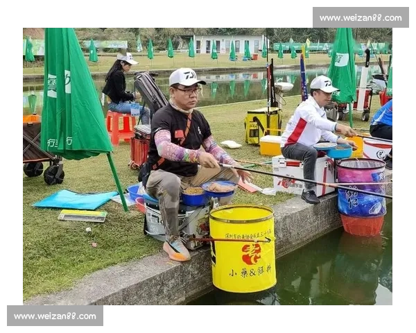钓鱼比赛挑战赛：与高手同场竞技，争夺年度冠军宝座